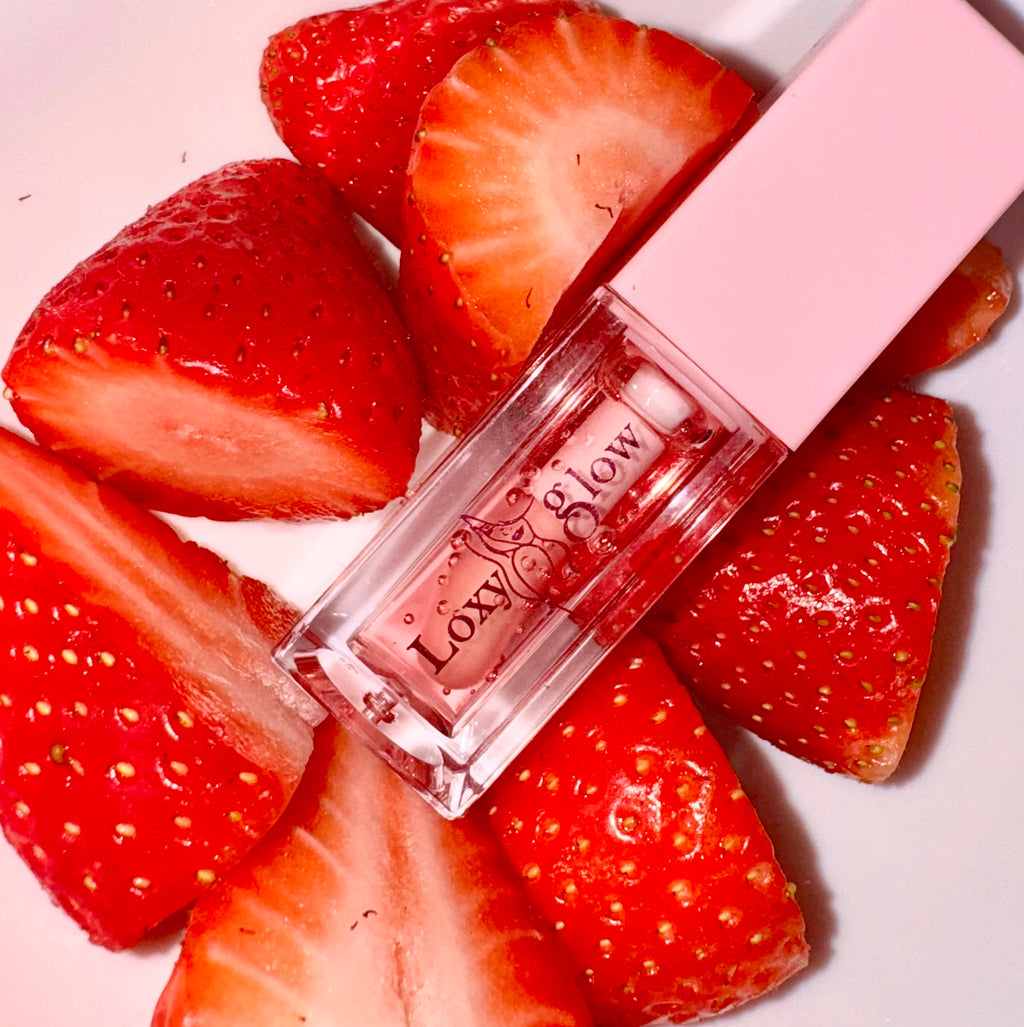 Ultra-Light Lip Oil ~ Strawberry