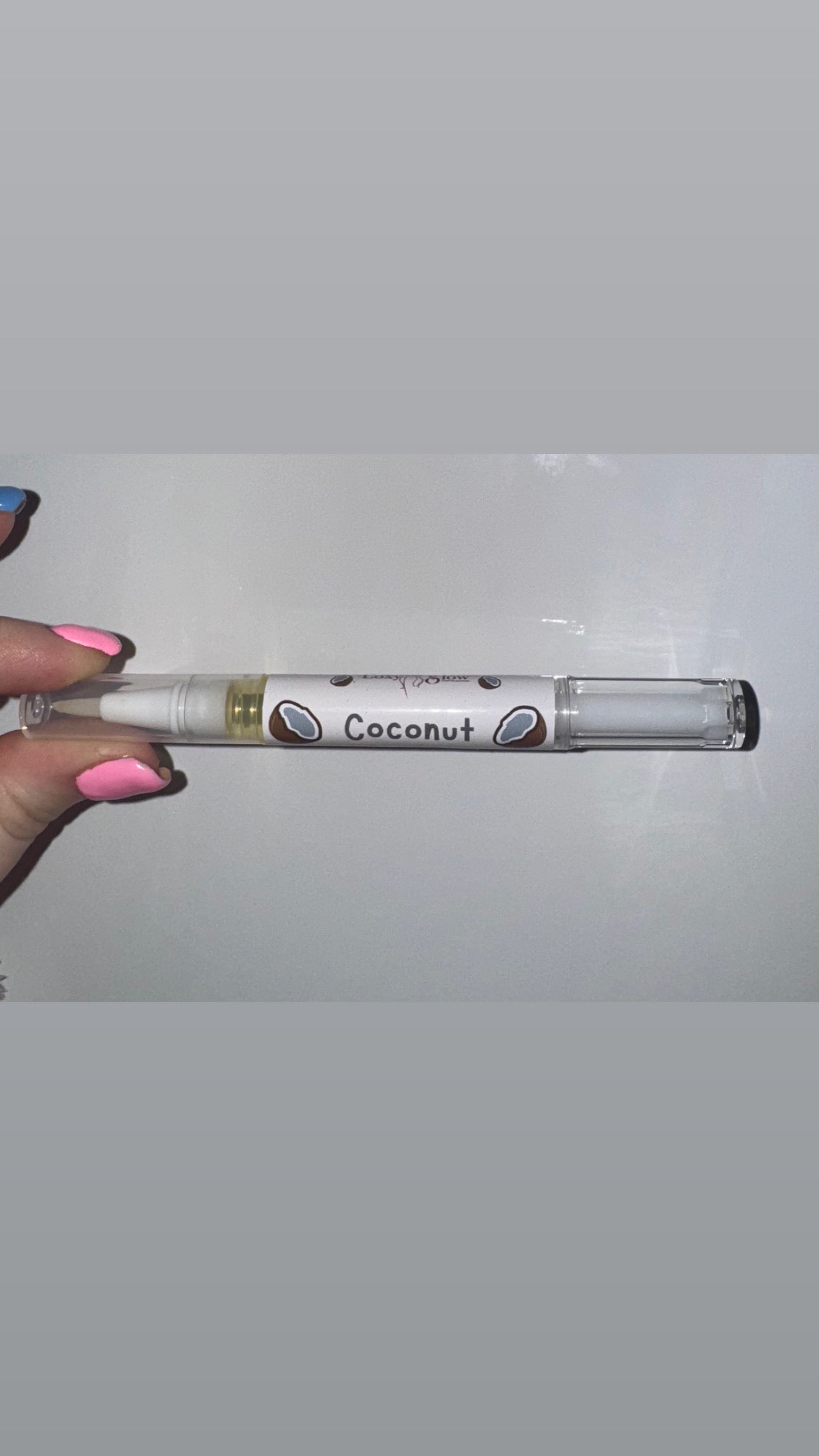 Coconut Cuticle Oil Pen